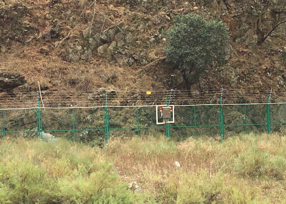 雅砻江官地水电站